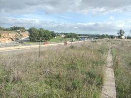 Parcela en venta en Manises, Poligono de La Cova photo 0