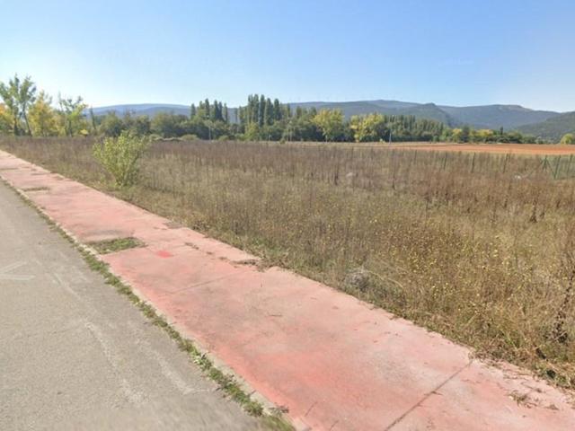 Parcela en venta en Villarcayo de Merindad de Castilla la Vieja photo 0