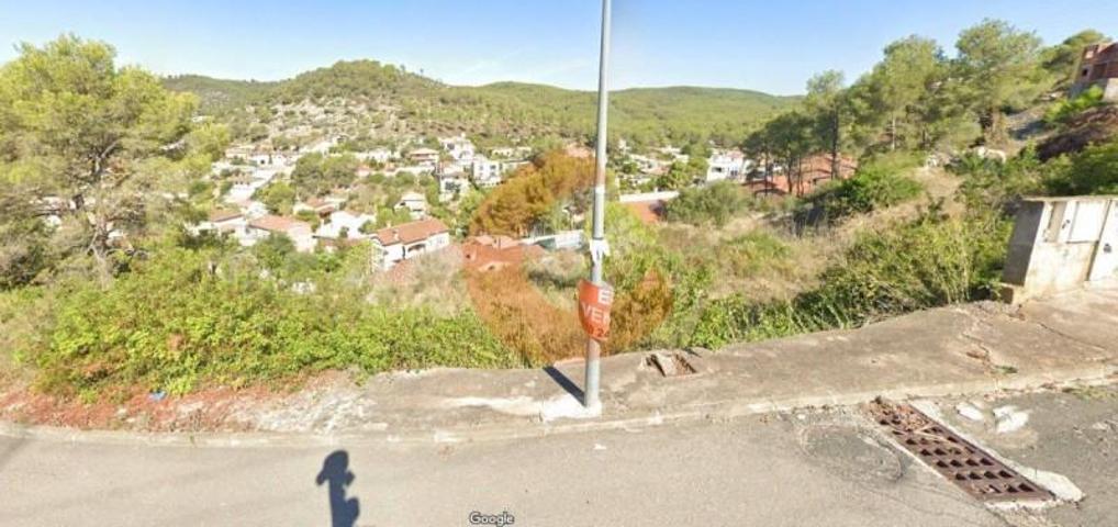 Parcela en venta en Castellet i la Gornal, Castellet i la Gornal photo 0