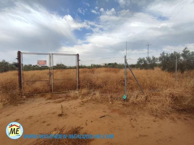 Parcela en venta en La Puebla de Cazalla, La Puebla De Cazalla photo 0