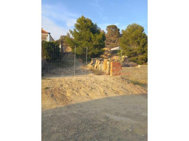 Parcela en venta en Pedralba photo 0