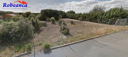 Parcela en venta en Maello, Maello photo 0