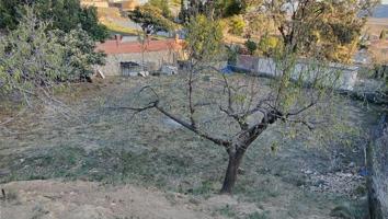 Parcela en venta en Torrelles de Foix, Can Coral photo 0