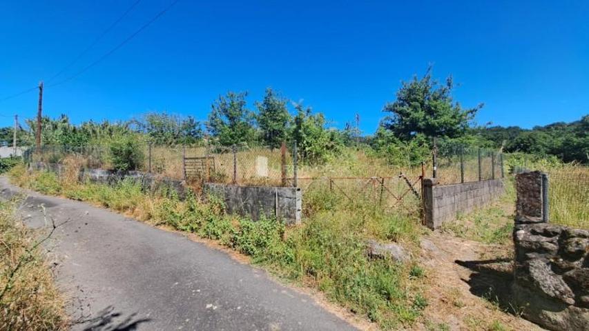 Parcela en venta en Ourense, Melias photo 0