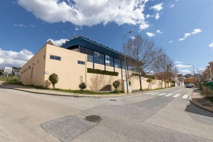 Parcela en venta en Jun, Urb. aben humeya photo 0