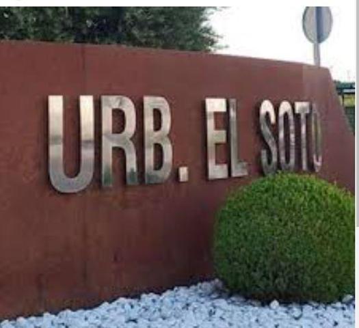 Parcela en venta en Aldeamayor de San Martín, Urbanizacion el soto photo 0