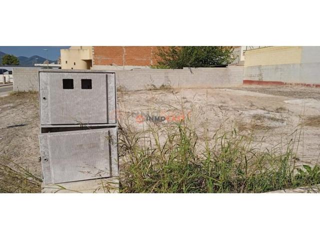 Parcela en venta en Aielo de Malferit photo 0