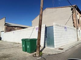 Parcela en venta en Peñaranda de Bracamonte, Centro photo 0