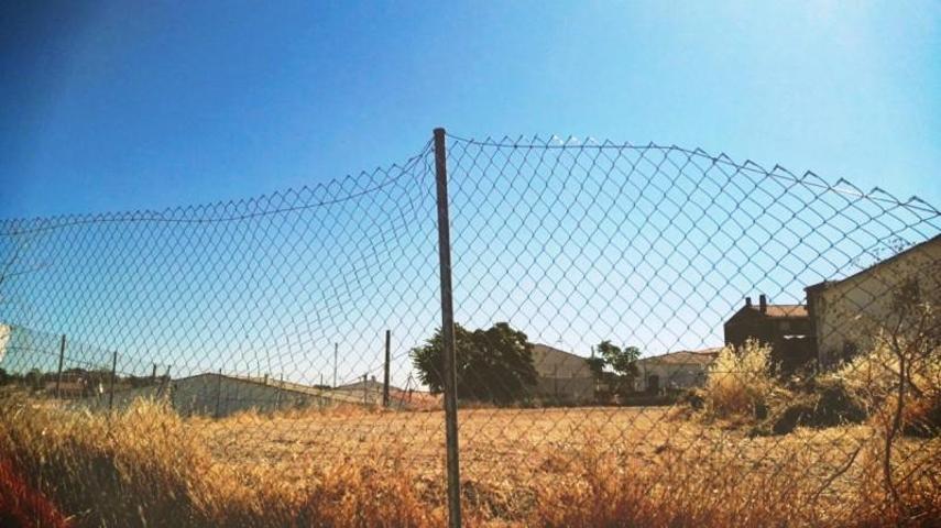 Parcela en venta en Mondéjar, Mondejar photo 0