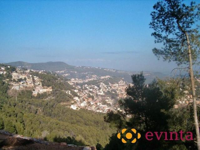 Parcela en venta en Vallirana, Mas de les fonts photo 0