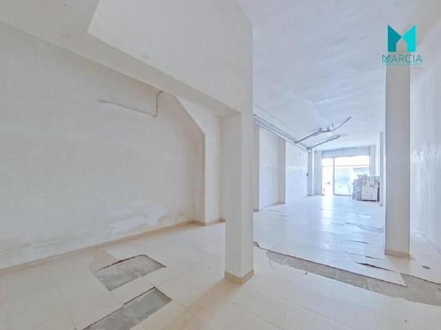 Local comercial en venta en Manresa, Manresa photo 0