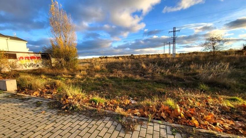 Parcela en venta en Ávila, Hervencias bajas photo 0