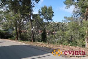 Parcela en venta en Vallirana, Vallirana photo 0