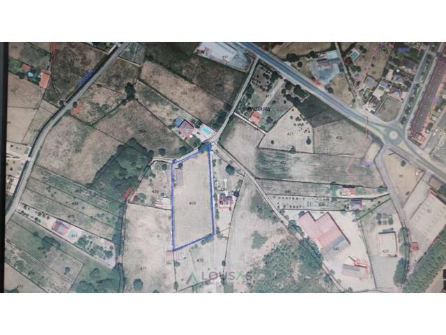 Parcela en venta en Monforte de Lemos photo 0
