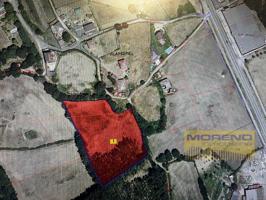 Parcela en venta en Sarria photo 0