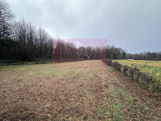 Parcela en venta en Lugo photo 0