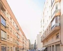 Piso en venta en Reus, Llevant photo 0