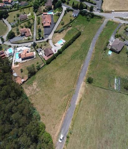 Parcela en venta en Las Regueras, Escamplero photo 0