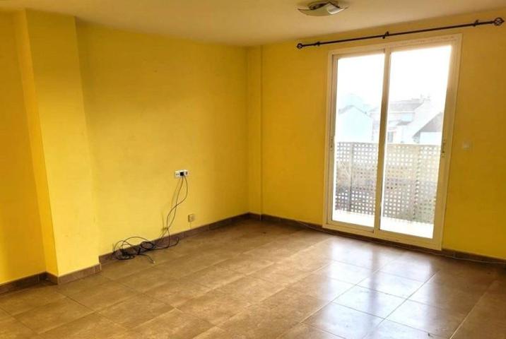 Piso en venta en Navarrés, Comunidad valenciana photo 0
