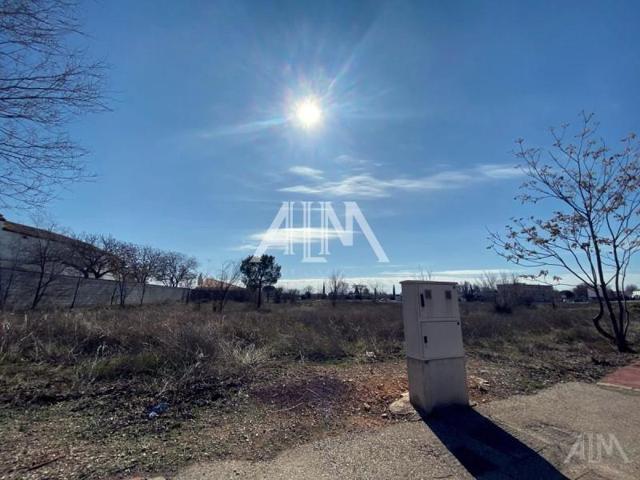 Parcela en alquiler en Manzanares, Plaza de Toros photo 0
