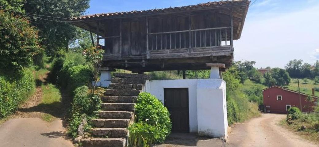 Parcela en venta en Las Regueras, Escamplero photo 0