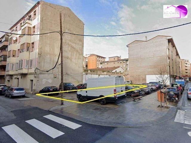 Parcela en venta en Calatayud, Centro photo 0
