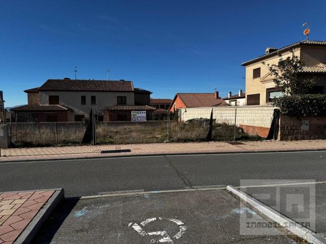 Parcela en venta en Ávila photo 0