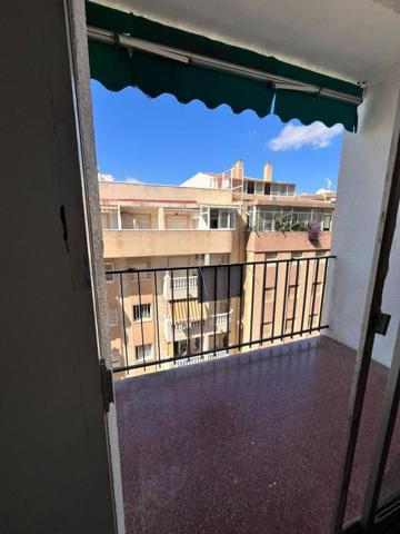 Estudio en venta en Torrevieja, Playa del cura photo 0