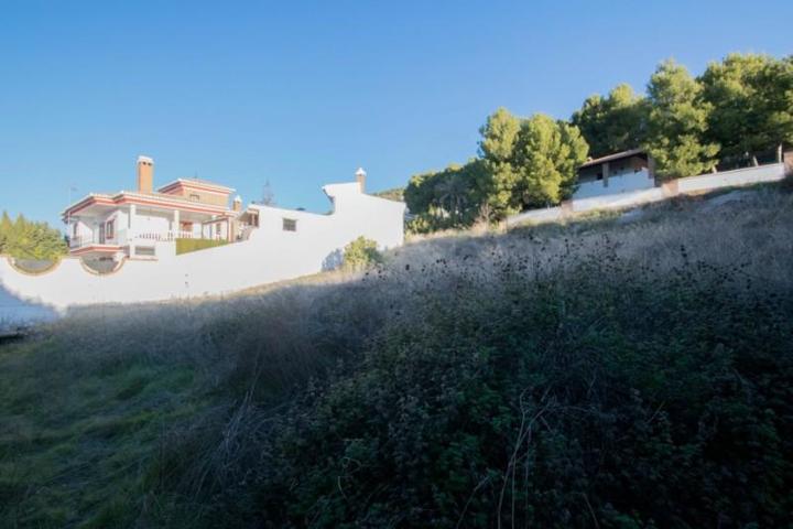 Parcela en venta en Padul, El puntal photo 0