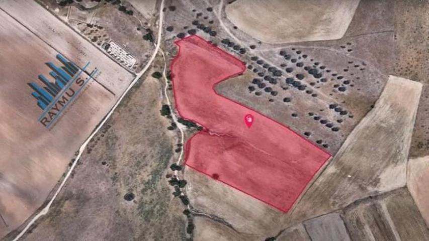 Parcela en venta en Villaviciosa de Odón, Centro photo 0