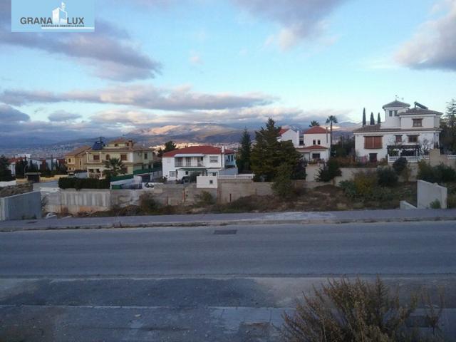 Parcela en venta en Zubia, P-12 photo 0