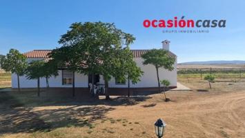 Parcela en venta en Fuente Obejuna, Fuente obejuna photo 0