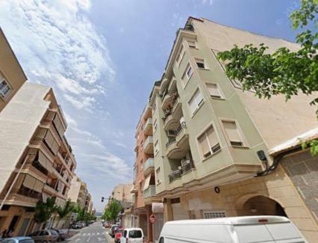 Piso en venta en Torrevieja, Torrevieja photo 0