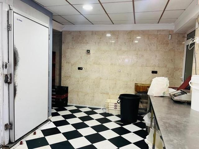 Local comercial en venta en Elche, Plaza Madrid photo 0