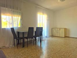 Apartamento en venta en Alicante, Virgen del Remedio-Parque lo Morant photo 0