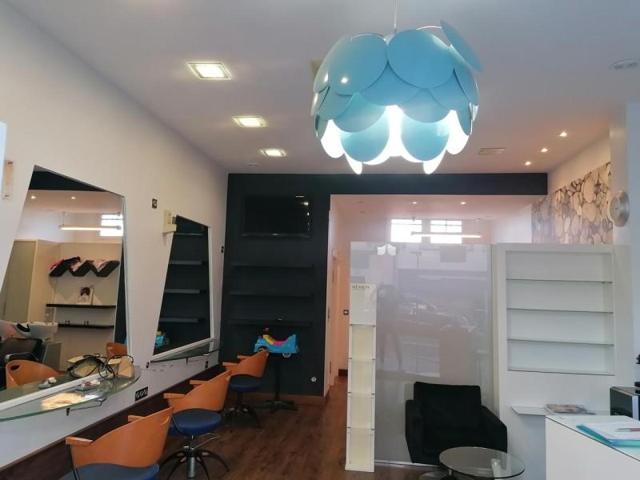 Local comercial en venta en Irun, Andrearriaga Ibilbidea, 20305 photo 0