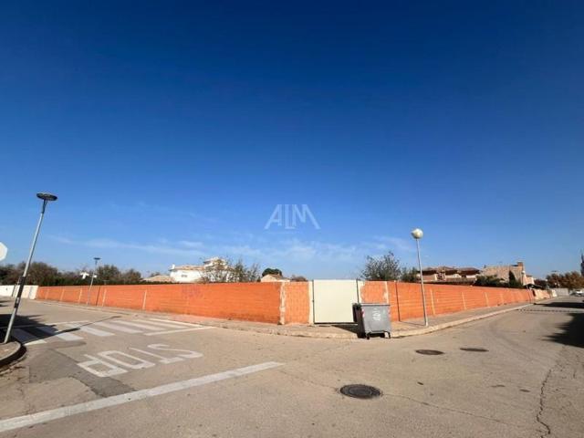 Parcela en venta en Manzanares, Paseo del Rio photo 0