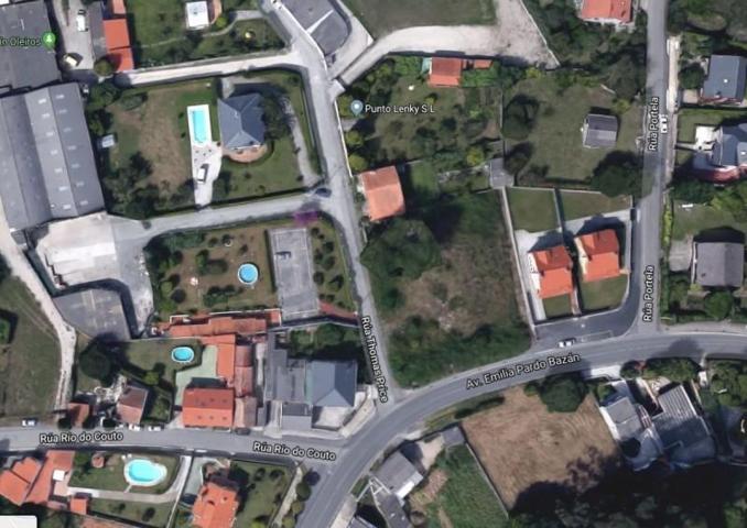 Parcela en venta en Oleiros, Dorneda photo 0