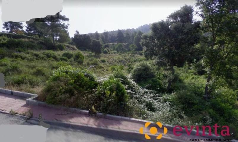 Parcela en venta en Vallirana, El lledoner photo 0