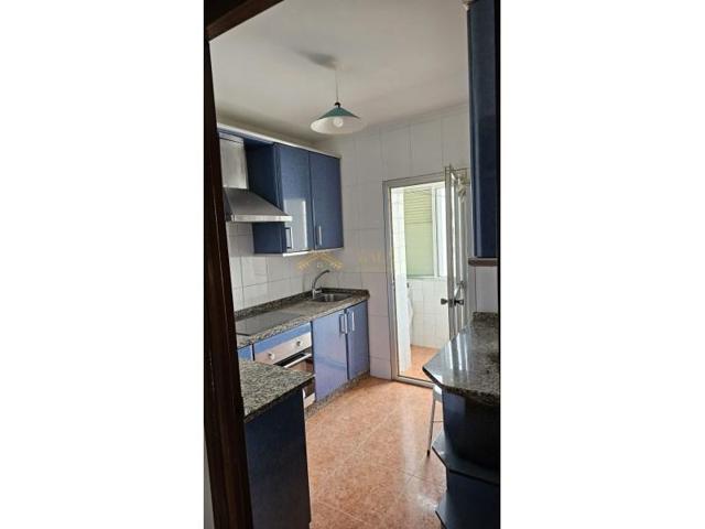 Piso en venta en Cáceres photo 0