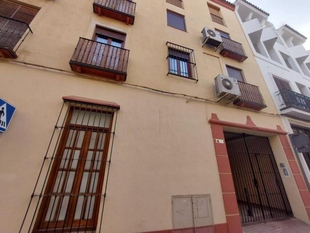 Local comercial en venta en Andújar, Andujar photo 0