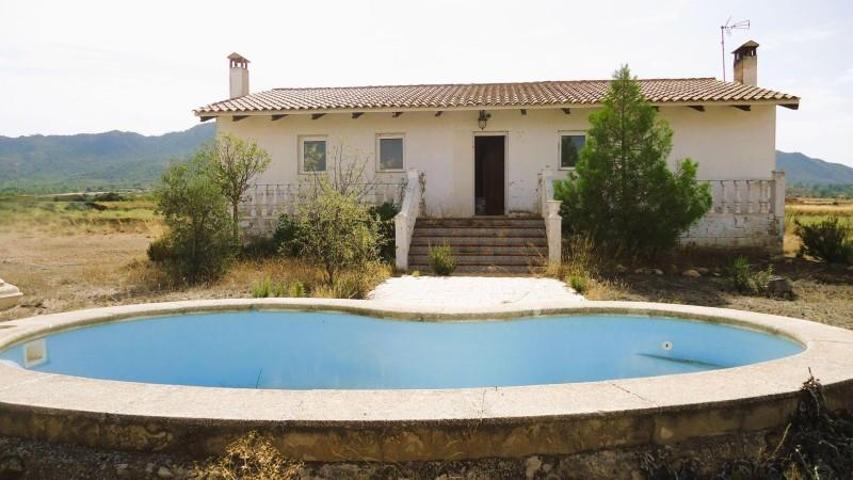 Casa con terreno en venta en Yecla, Ayuntamiento photo 0