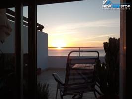 Aticos en venta en Carboneras photo 0