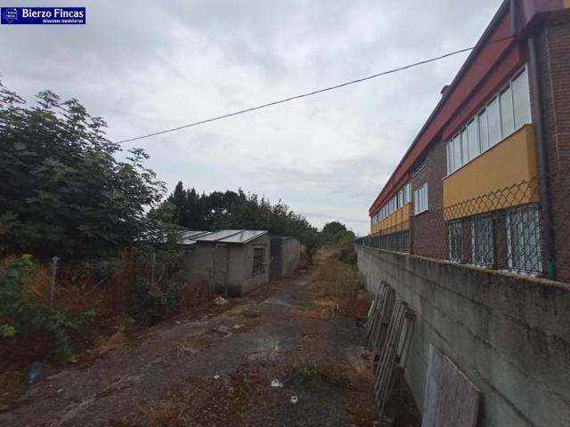 Parcela en venta en Ponferrada, Cuatrovientos photo 0