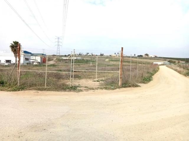 Parcela en venta en Villaverde del Río, VILLAVERDE DEL RÍO photo 0