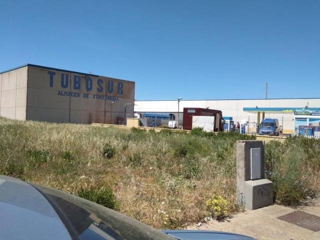 Parcela en venta en Tarifa, Poligono la vega photo 0