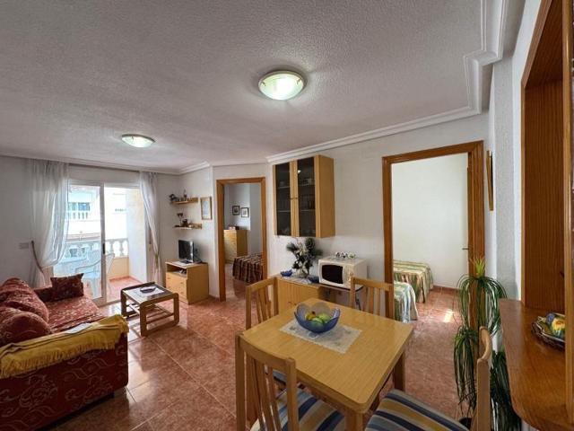 Apartamento en venta en Torrevieja, Estacion de autobuses photo 0