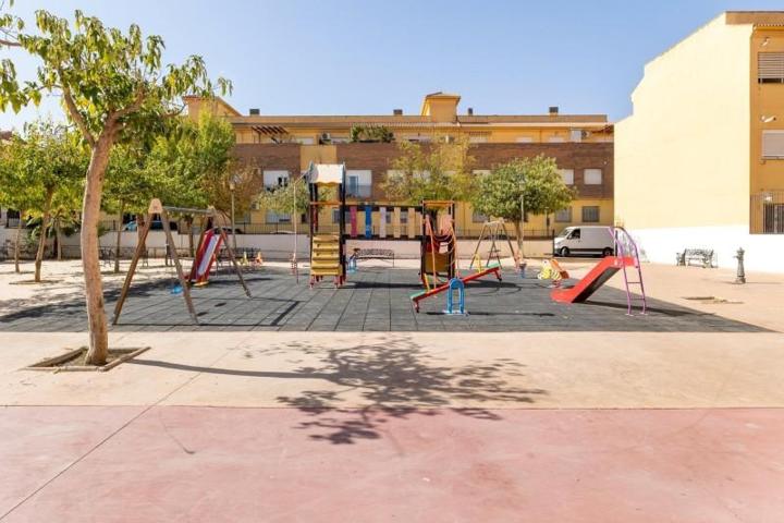 Piso en venta en Cúllar Vega, Híjar photo 0