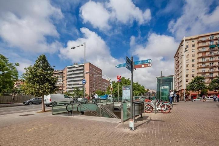 Piso en venta en Barcelona, La Sagrera photo 0