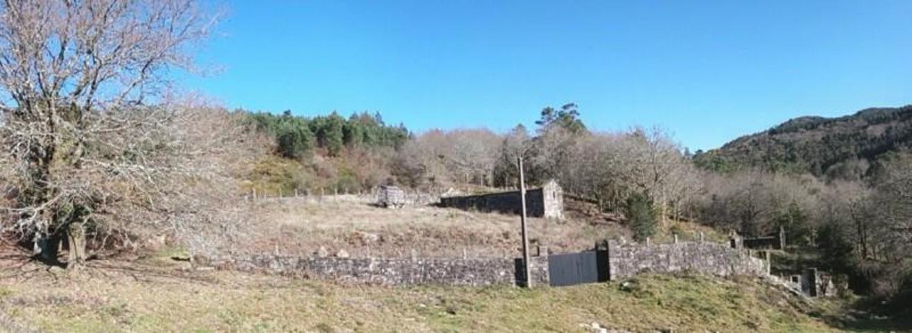 Parcela en venta en Cotobade, Cotobade photo 0